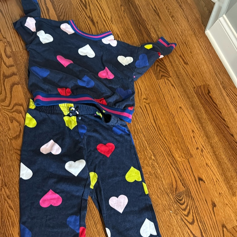 Sweatpants and shirt set